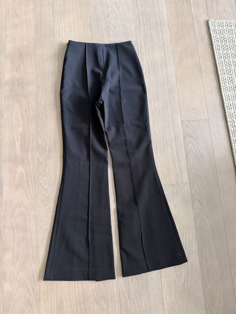 Hosen: Black Flared Size S Trousers – Gebraucht aus Meilen von tan_v628 1