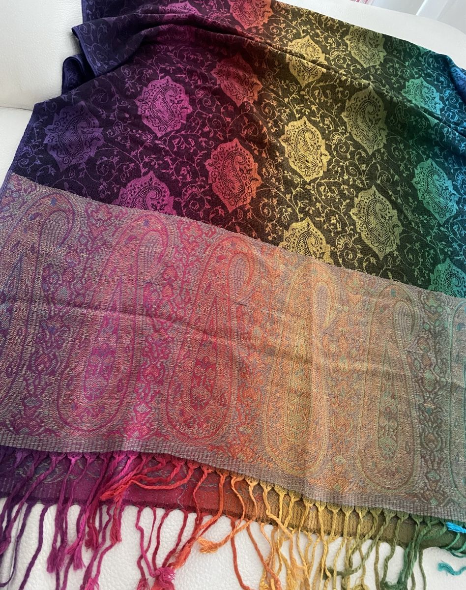 Foulard & Sciarpe: Pashmina Schal 🌸 – Usato da Opfikon venduto da Luis144 5