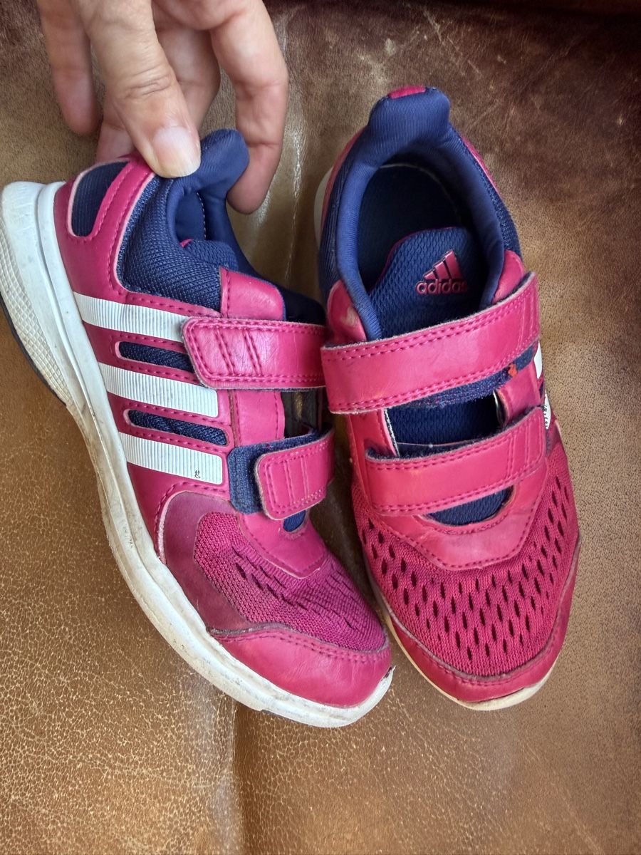 Adidas Scarpe per ragazzi: Adidas Sneakers Turnschuhe  – Usato da Obfelden venduto da tan_9lj9