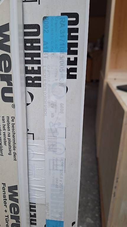 Fenster: Kunstoff-Fenstertüre – Gebraucht aus Schiers von Birnel5 3