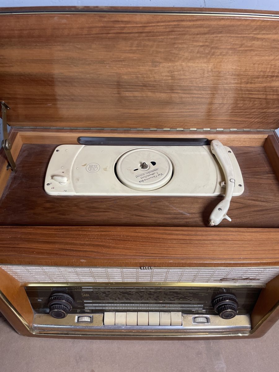 Saba Radio: Radio Plattenspieler SABA-Phono Super 9 – Difettoso da Fribourg venduto da JohnB4 2