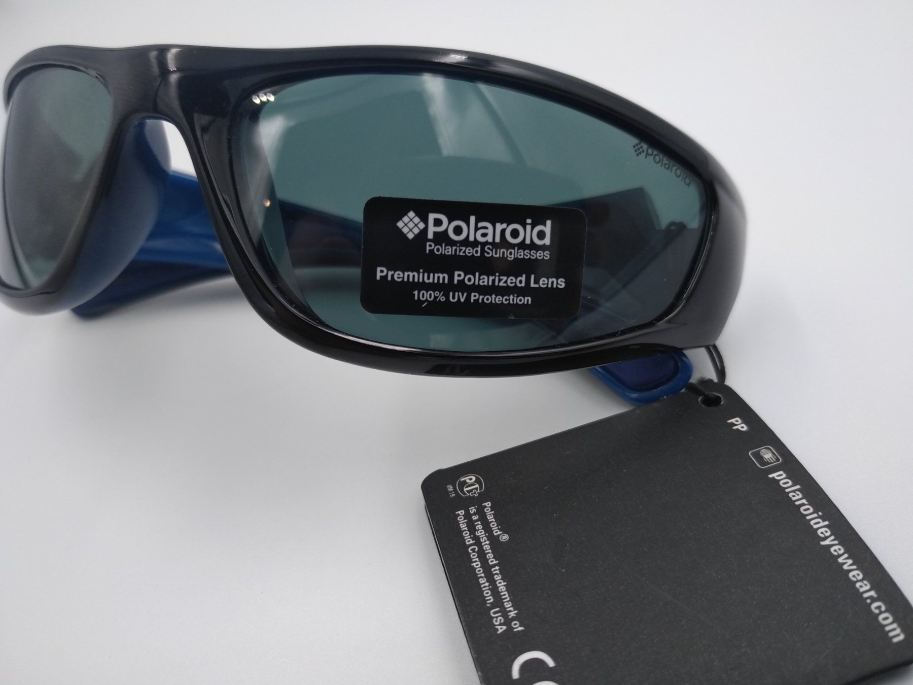 Occhiali & Lenti: Sonnenbrille Kinder Polaroid 0575 E Filter Cat. 3 Polarized – Nuovo (secondo la descrizione) da Bäch SZ venduto da Swissy46 7