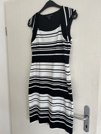 Esprit Damenkleid Gr. S
