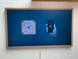 Samsung The Frame TV 32" inkl. Teakrahmen