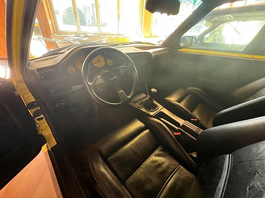 Automobili: BMW M3 Coupé E30 – Usato da Alpnach Dorf venduto da inf_56t7 5