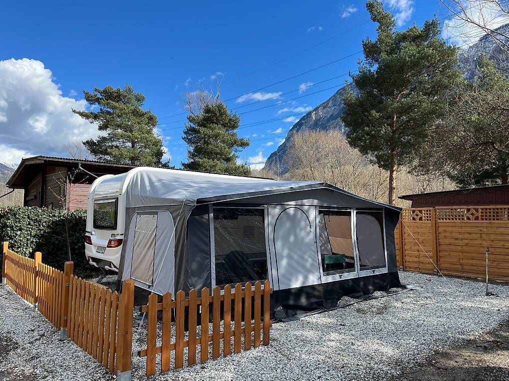 Verande & Tende da sole: Auvent caravane – Usato da Vionnaz venduto da piertor54