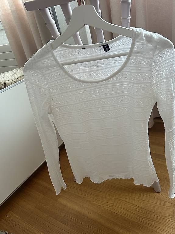 Tops: Top Langarm – Gebraucht aus Schüpfheim von car_7slp