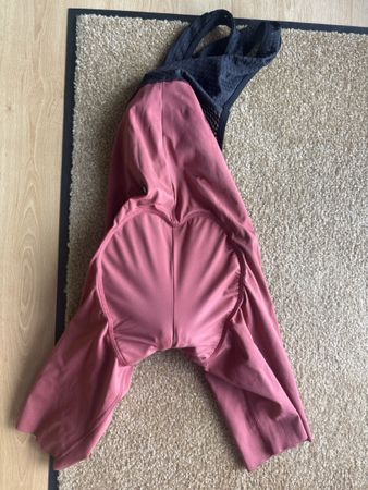 Pissei bib shorts - M