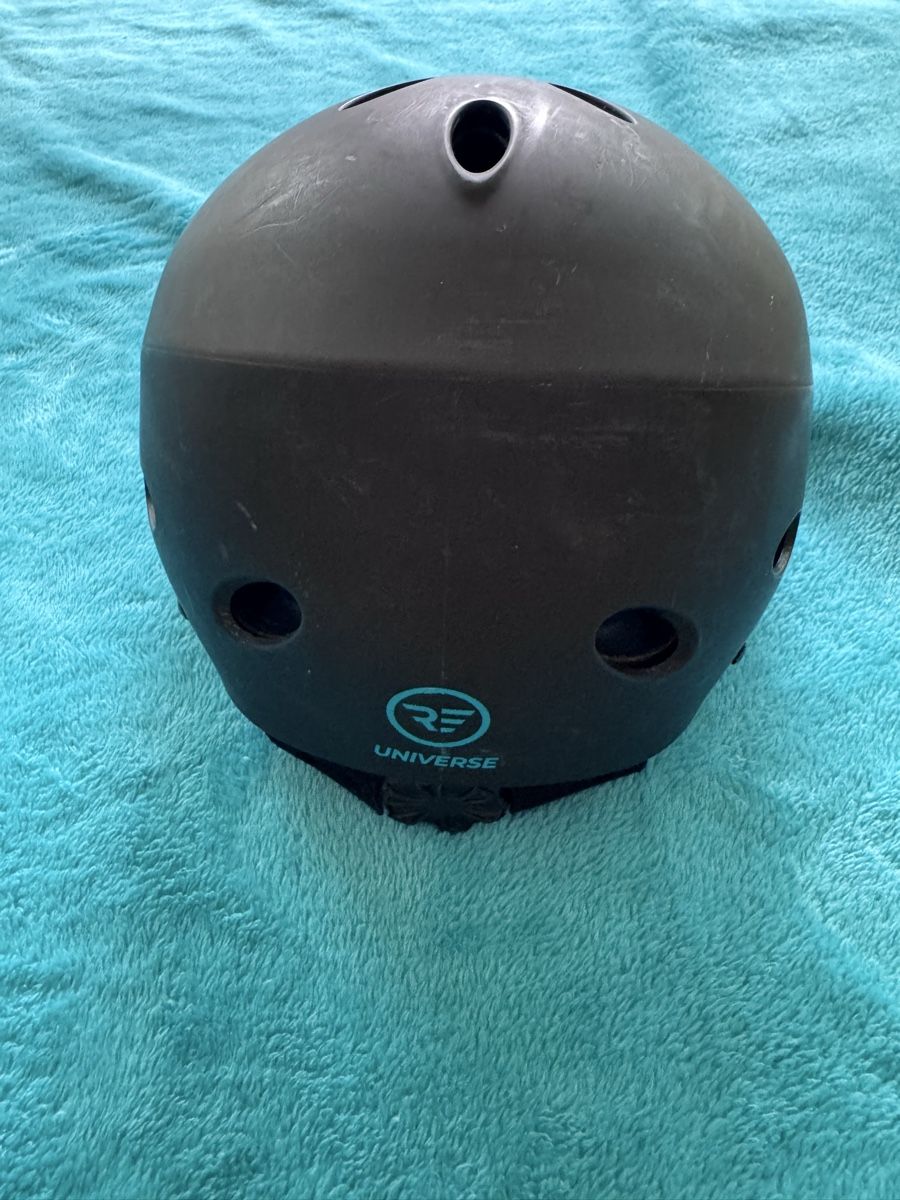 Protezione per viso e udito: Helm für Foilsport/Wingfoil 'RideEngine' – Usato da Champfèr venduto da brilliant 1