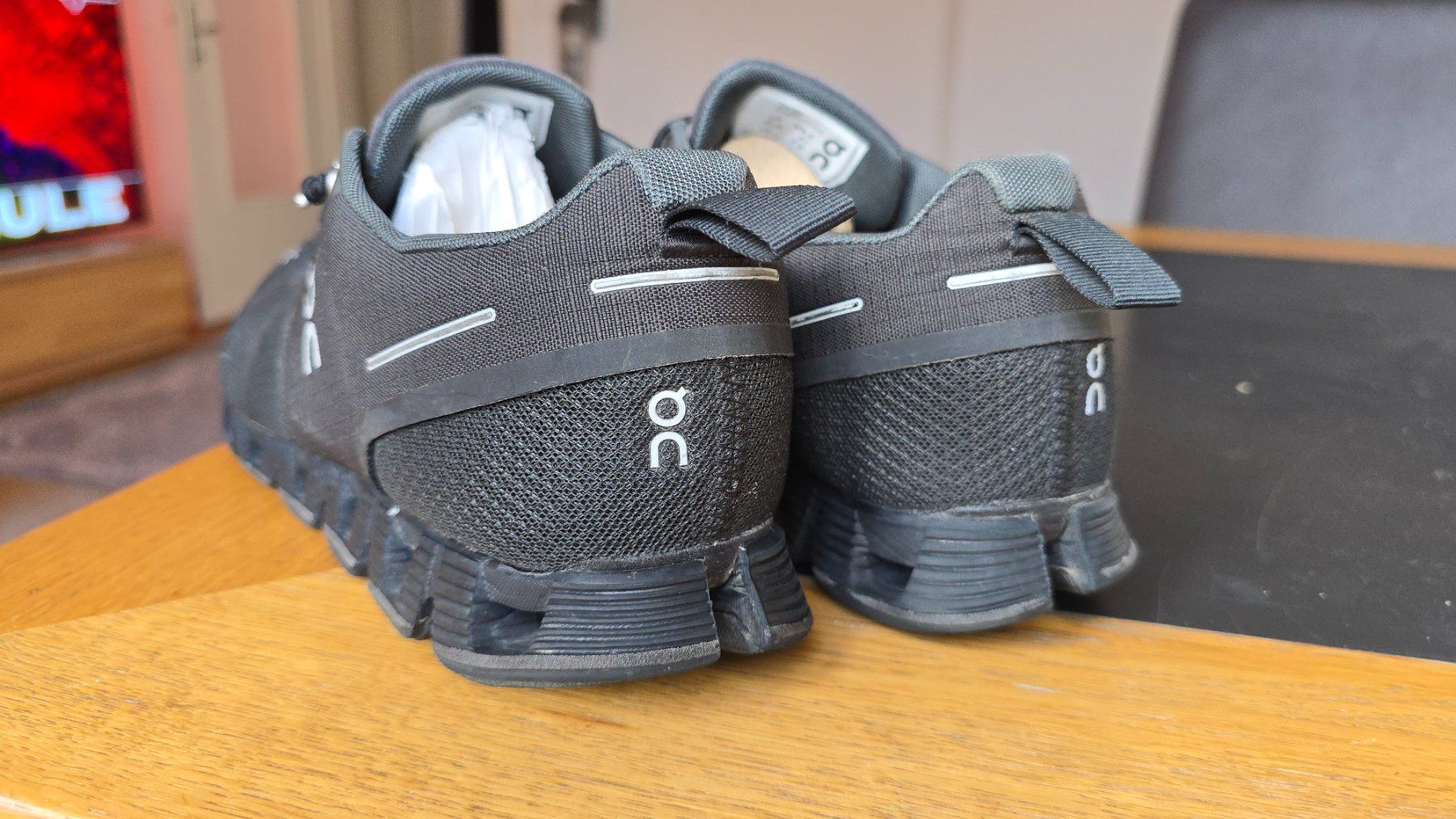On Scarpe da donna: ON CLOUD waterproof schuhe gr 41 – Usato da Wallisellen venduto da theblacksheep 7