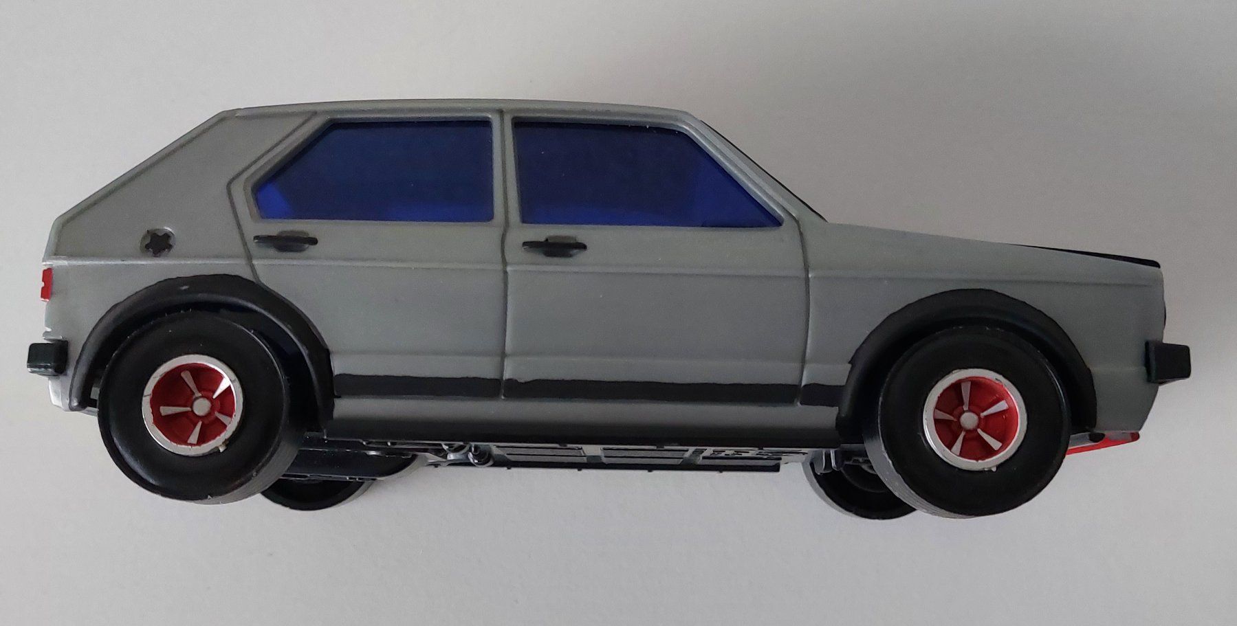 Volkswagen Modellini d'auto: VW GOLF 1/20 Modellauto – Usato da Schenkon venduto da TG10 7