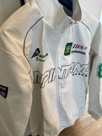 Jacke MPintang weiss mit Aufdrucken Neu Wertiger Zustand L