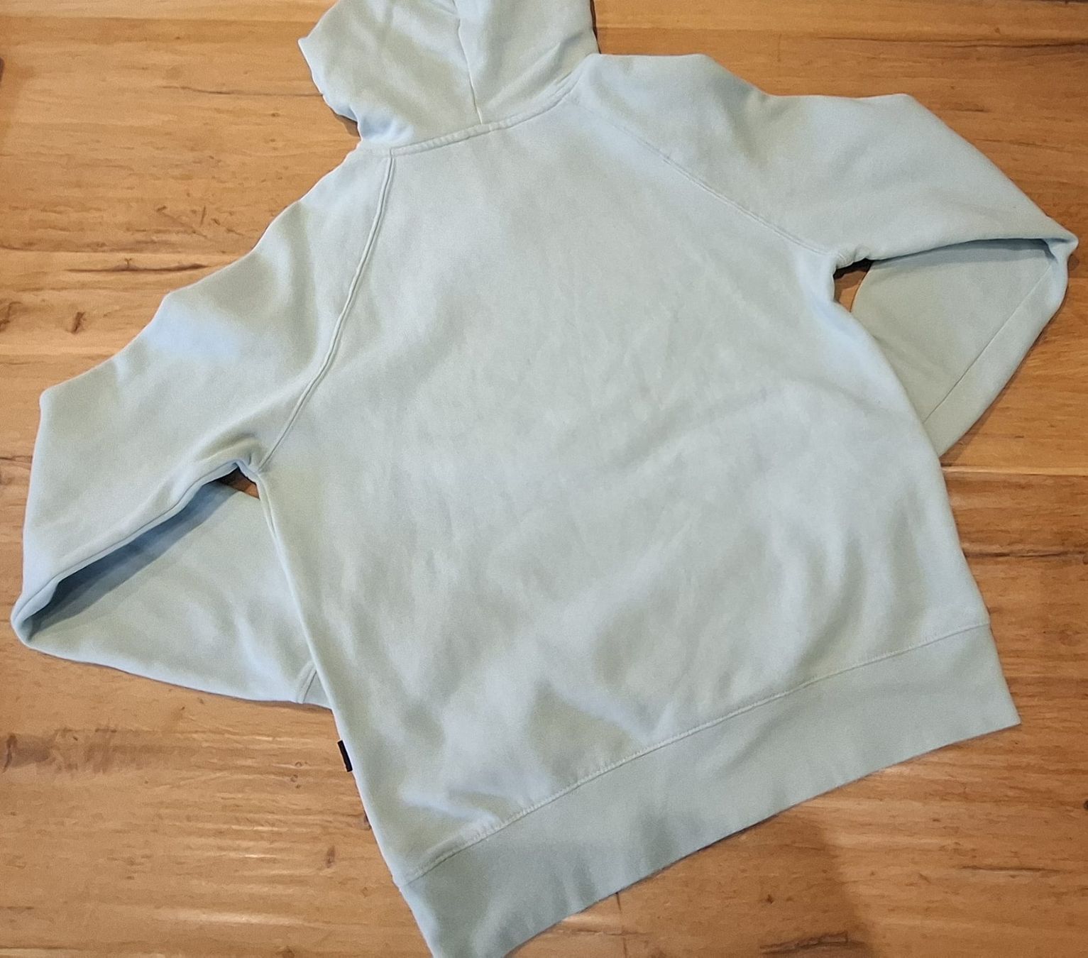 Lotti di vestiti: XS & S Grösse, 2er SET Kapuzenpullover – Usato da Nottwil venduto da echtMOMO 3