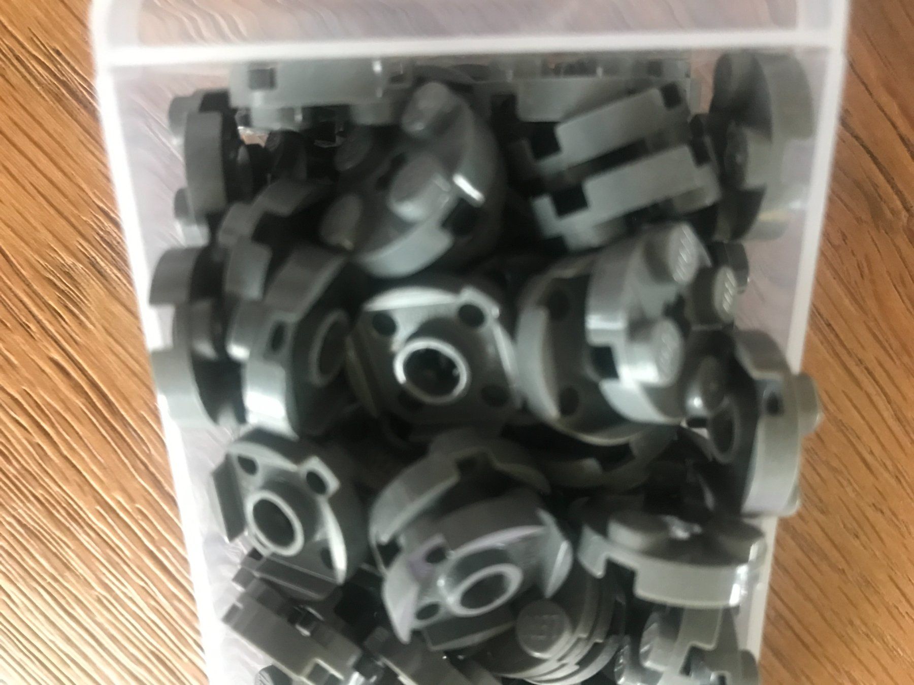 Lego Spielzeuge: Lego 25x Platte rund 2x2 (4032) – Gebraucht aus Müntschemier von Svonae