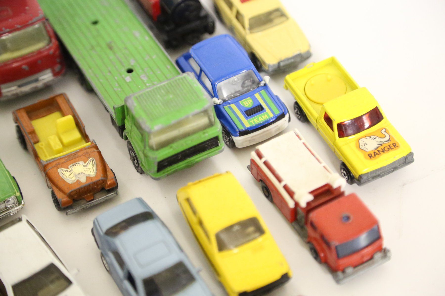Matchbox Giocattoli: Lot alte Autos – Usato da Reinach BL venduto da Han-Numismatik 2