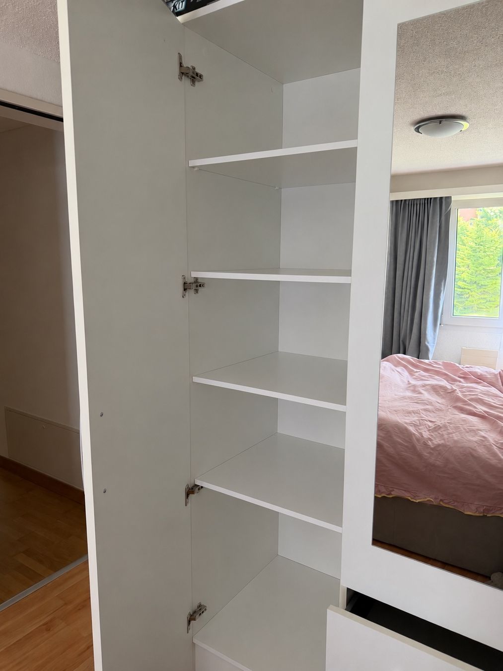 Jysk Armadi: Schrank JYSK - PERFEKTE ZUSTAND – Usato da Stansstad venduto da ana_x2yn 1