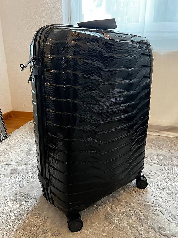 Valigie: Valise Samsonite Proxis 69 cm - NEUVE – Usato da La Conversion venduto da tkr_t728