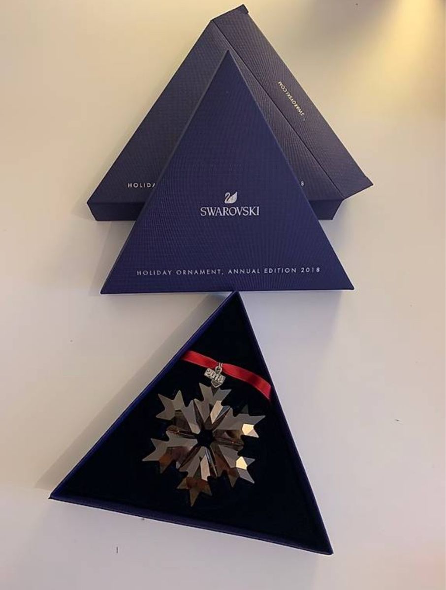 Swarovski Alle Dekorationen: Swarovski Stern 2018 Rot New – Neu und originalverpackt aus Zürich von Privat4444 2
