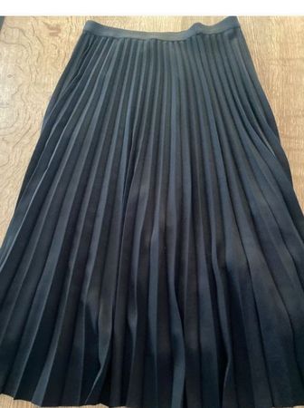 COS JUPE/ROCK Plißee GR.38/40/M schwarz / Lagen assimetrisch