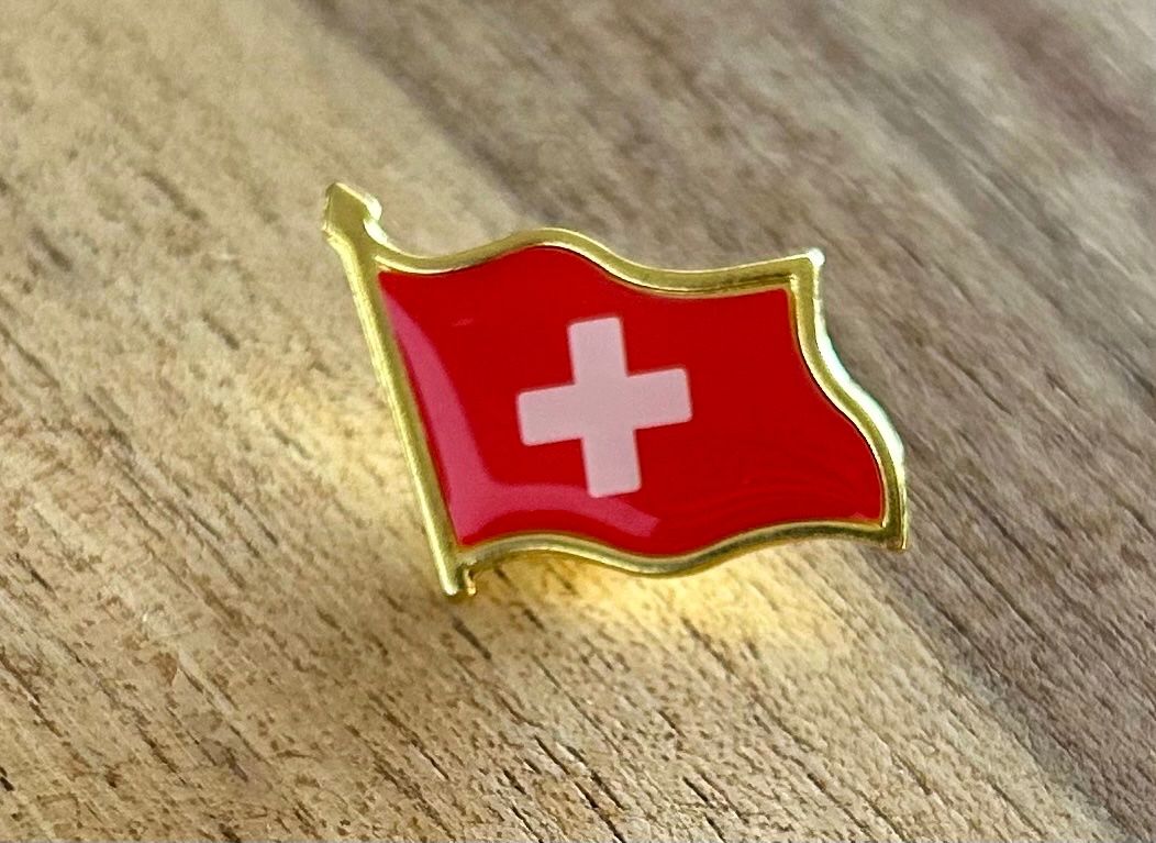 Placchette & Badge: Set 3x Pin Schweiz / Schweizer Flagge Fahne – Nuovo e nell'imballaggio originale da Geneve venduto da vane267 1