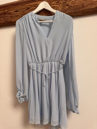 Kleid H&M hellblau langärmlig Grösse XS gebraucht