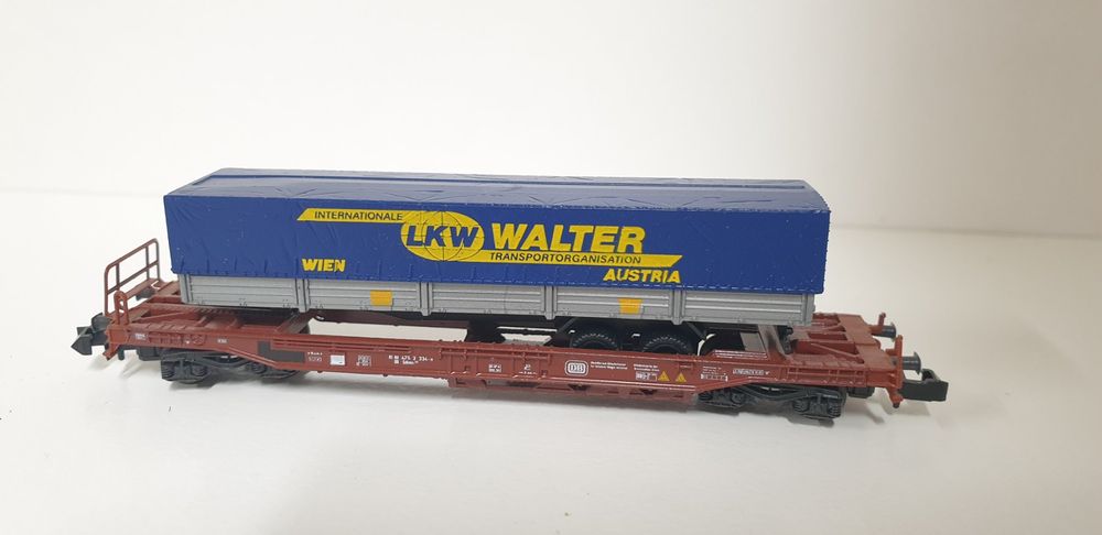 Märklin CA 2wagons remorques Hangartner et LKW Walter Hupac (Gebraucht) in Biel/Bienne für CHF