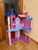 Grosses, pinkes Puppenschloss - Spielspass für Kinder!