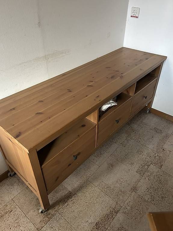 TV Möbel: Sidebord fehrnsehmöbel – Gebraucht aus Walkringen von Hydrangea-serrata 1