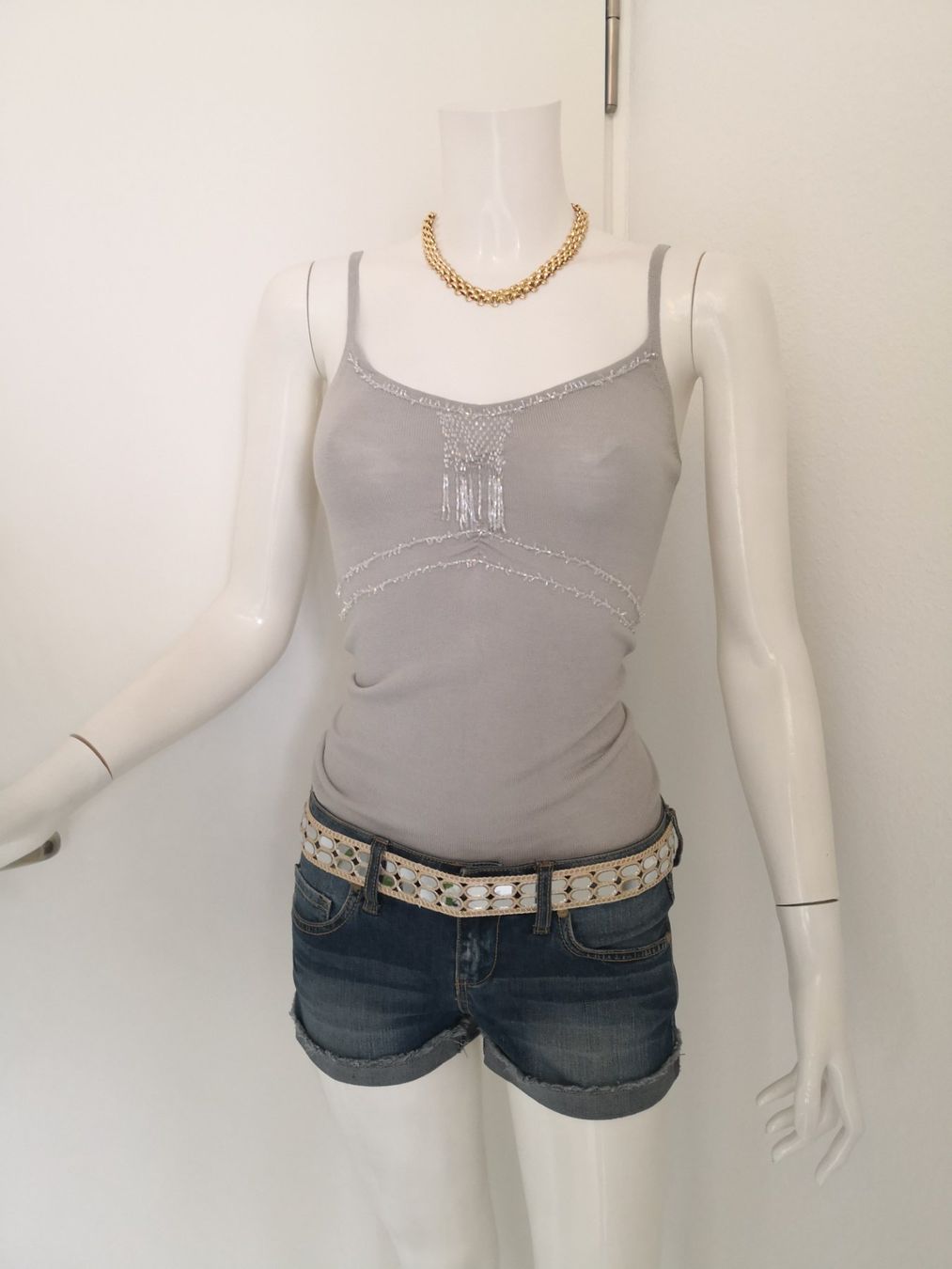 Mango Top: 🤩MANGO STRICK-TOP GRAU MIT PERLEN – Nuovo (secondo la descrizione) da Olten venduto da Naja-Twins-Twins 1