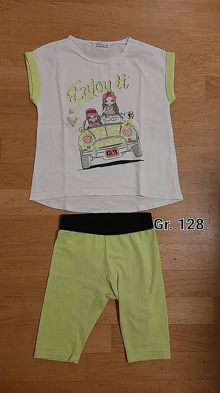 Lotti & Set di vestiti: Kleiderset gr. 128 (8 Teile) – Usato da Bern venduto da dmanci
