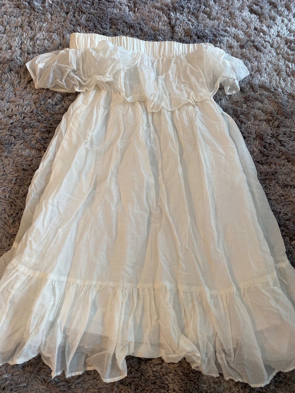 Vestiti: Mini dress 55% silk – Nuovo (secondo la descrizione) da Zürich venduto da lcl_r88r