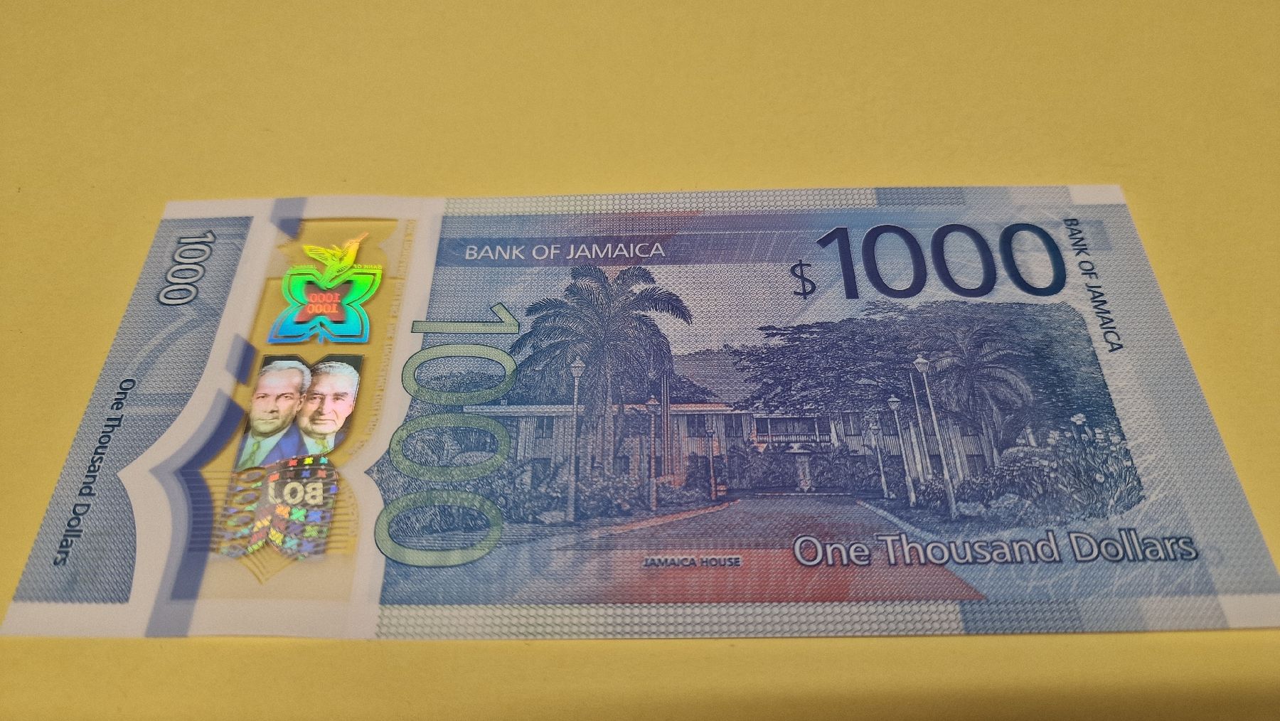 Banconote: Jamaika 1000 Dollar Banknote, 2022 – Nuovo e nell'imballaggio originale da Herisau venduto da Antiques.AR 1