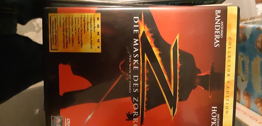 Tutti i DVDs: 7 CD ROMS BERÜHMTER FILME – Usato da Männedorf venduto da Zimmerli13