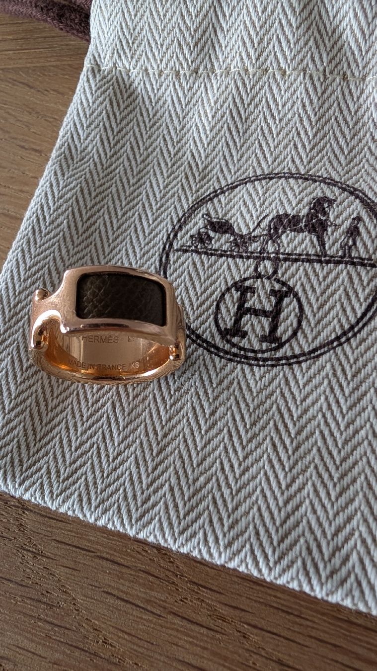 Hermès Anelli: Hermès  ring Olympe kleines Modell Grösse 51 – Nuovo (secondo la descrizione) da Biberstein venduto da ameliecimador 1