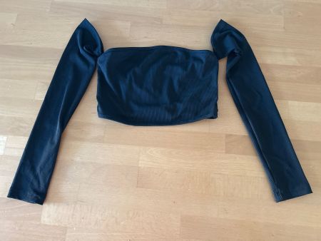 Damen Crop Top schwarz langarm schulterfrei gebraucht