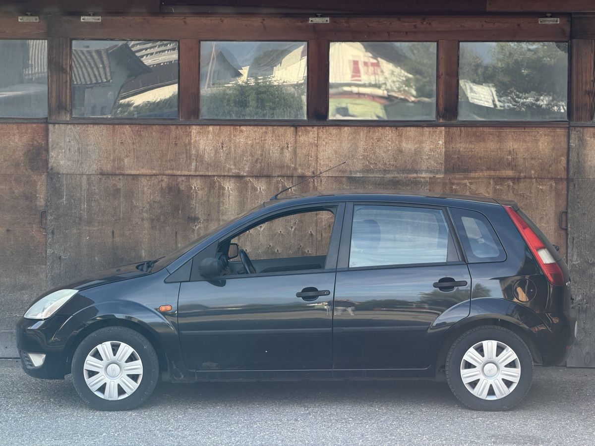 Ford Autos: Ford Fiesta 1.4 mit MFK – D'occasion à Altstätten SG par ism_8vc9 7