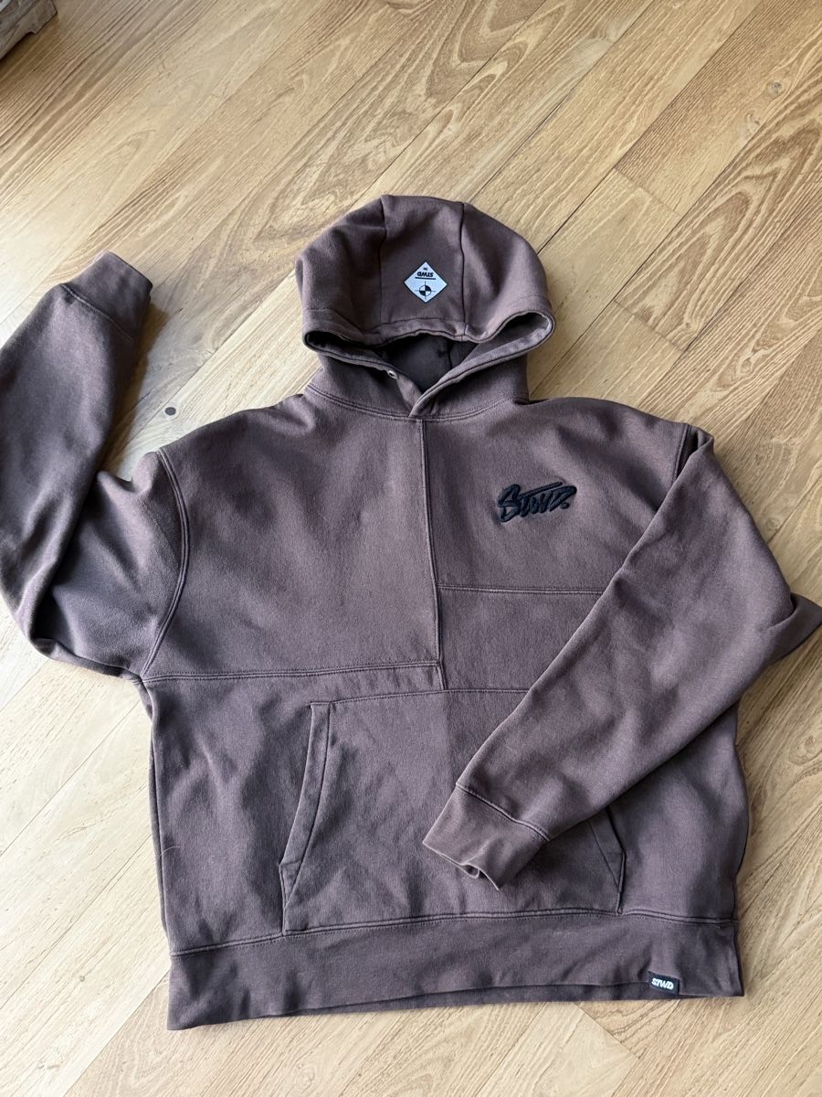 Pullover & Sweatshirts: Kapuzenpullover braun Grösse M Hoodie – Gebraucht aus Horw von Muger3
