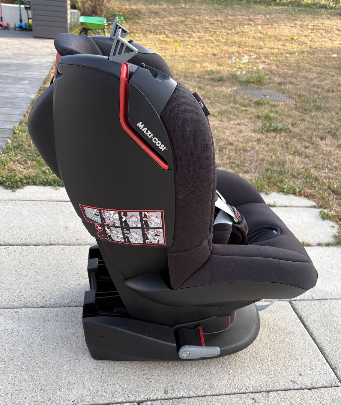 Maxi-Cosi Auto-Kindersitze: Maxi-Cosi Kindersitz: Tobi Authentic Graphite – Gebraucht aus Seltisberg von Buddy1000 3