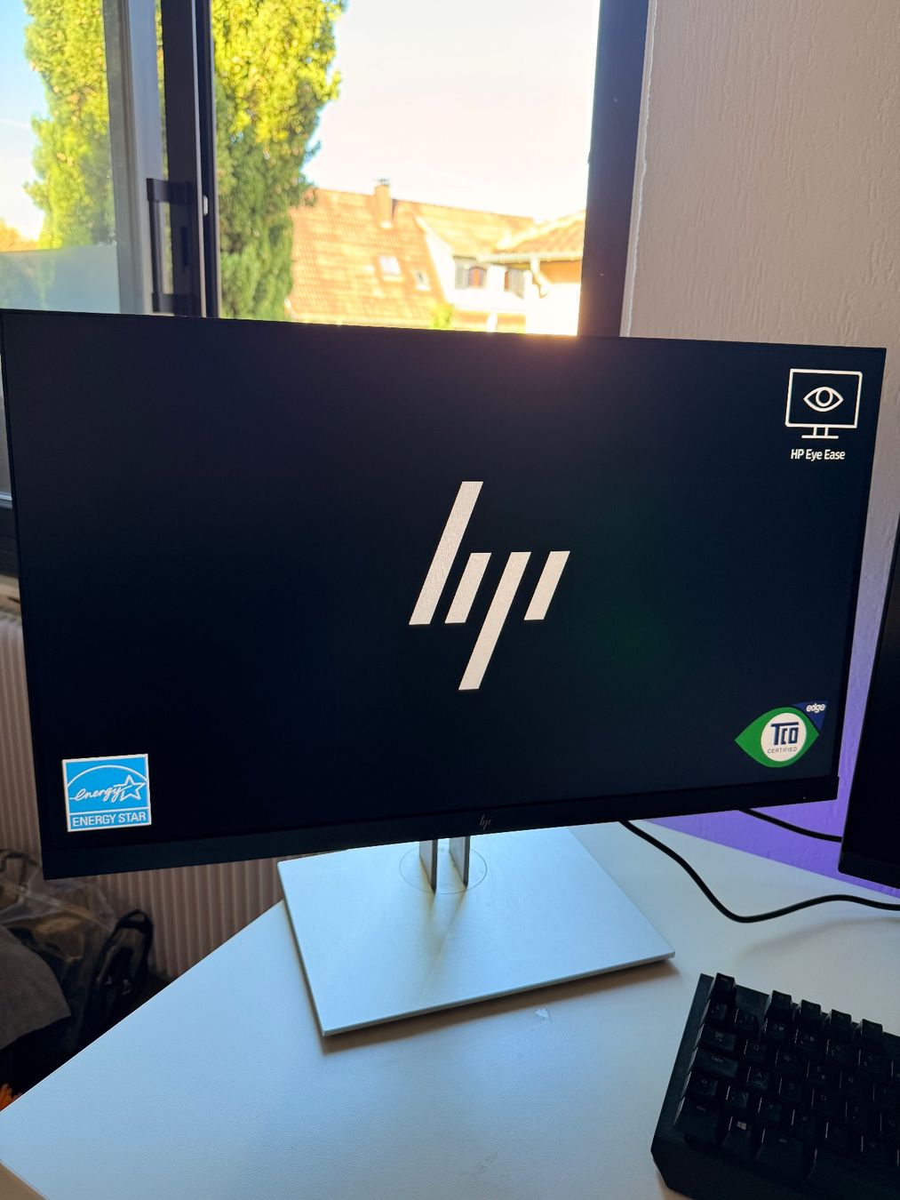 Monitor: HP E27 G4Monitor Top Zustand – Usato da Basel venduto da RaykoShop