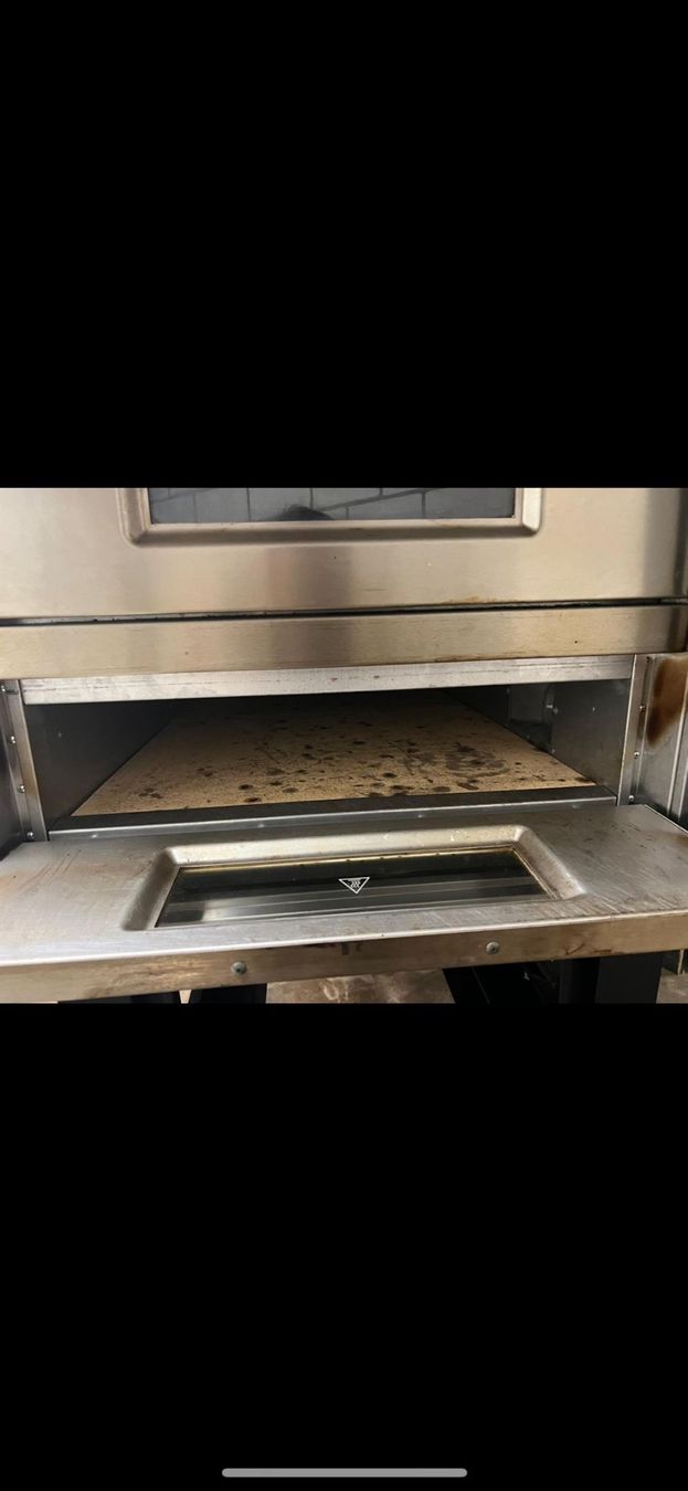 Pizzaofen: Hochwertiger MORETTI Gastro Pizzaofen – Gebraucht aus St. Gallen von Zozu 4