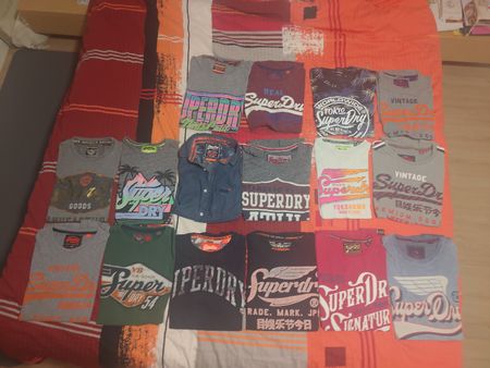Lot T-Shirt Superdry taille S