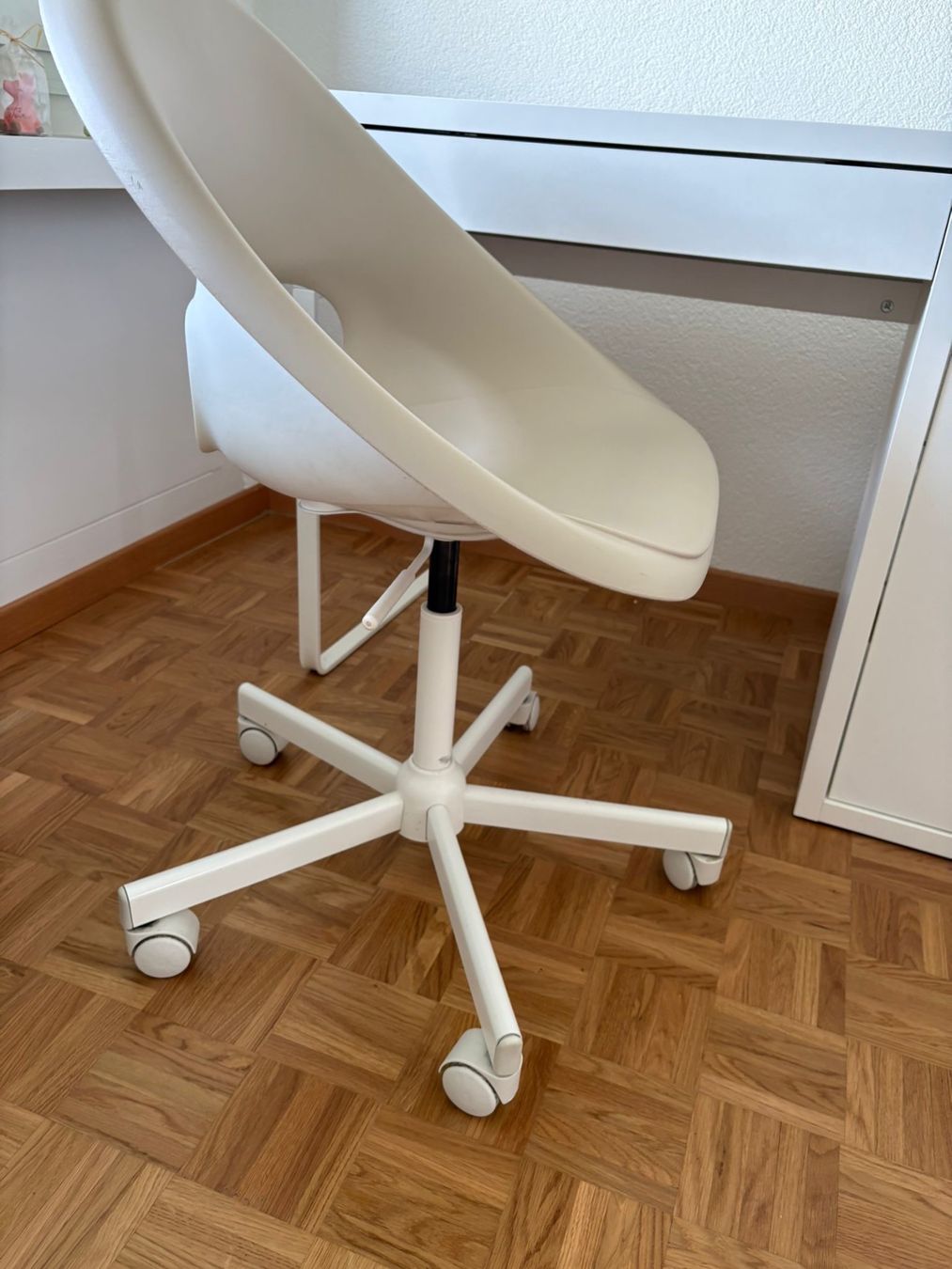 Scrivanie: Schreibtisch und Stuhl Ikea – Usato da Kollbrunn venduto da bri_r8bt 3