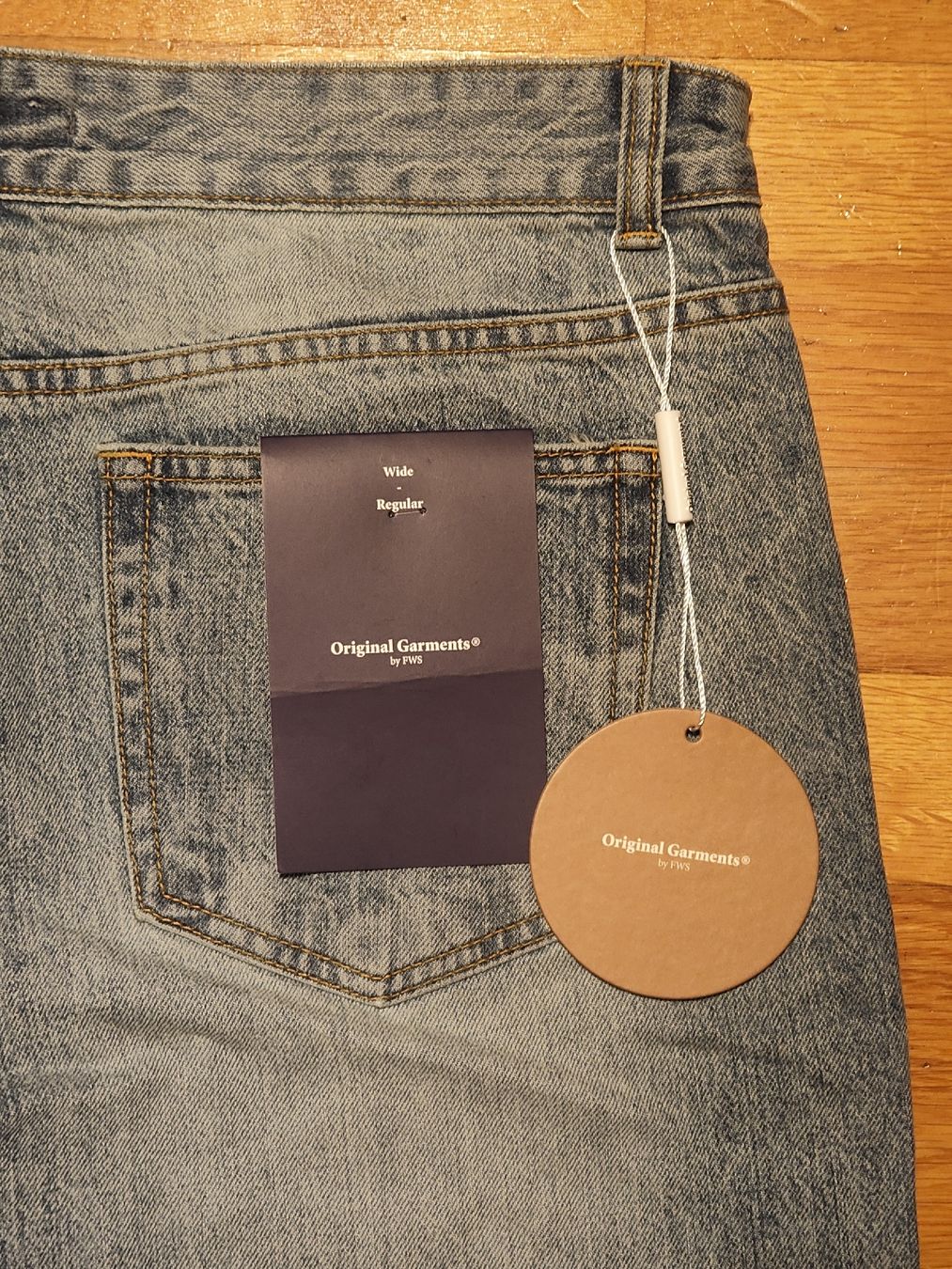 Jeans: frizmWORKS OG wide denim Jeans – Nuovo e nell'imballaggio originale da Muri b. Bern venduto da SauceBernoise 3