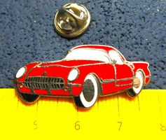 CHEVROLET CORVETE 1953 ENAMEL AUTO PIN VINTAGE OLDI