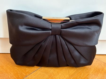 Neue wunderschöne schwarze Clutch, Satin von Luisa Spagnoli