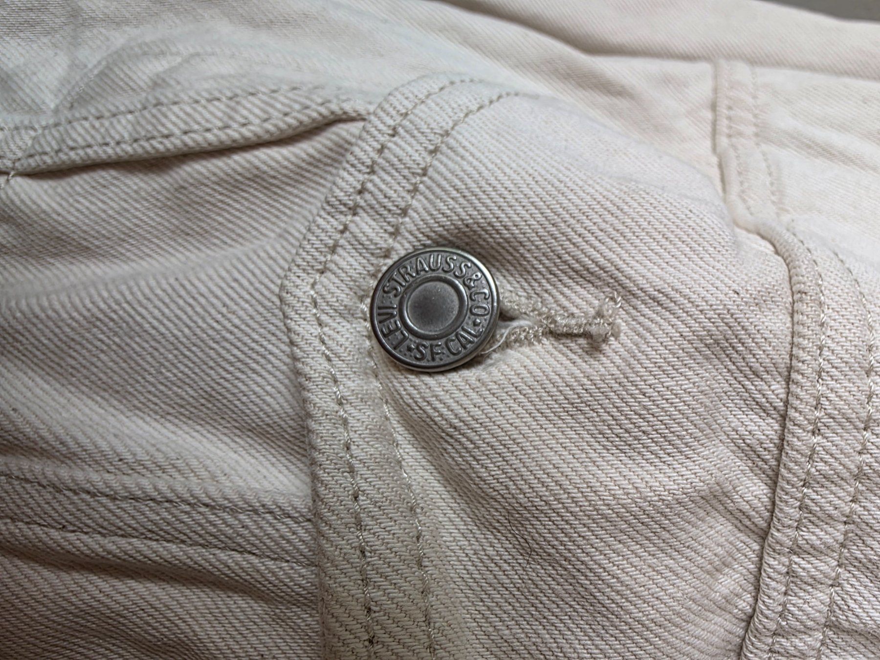 Levi's Jacken: Levi's Jeansjacke – Gebraucht aus Lengnau BE von mar_sns7 2