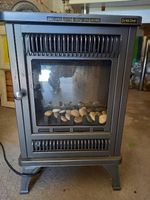 Elektrischer Kaminofen mit Feuer Imitation
