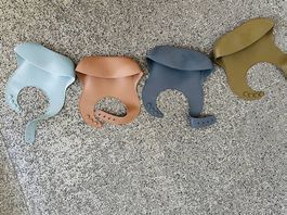 4x Silikon Lätzchen für Kinder  wie neu