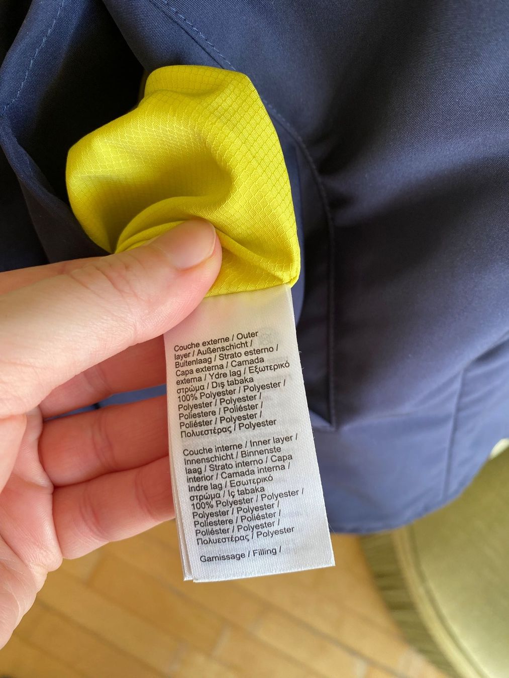 Lacoste Giacche: Veste mi-saison Lacoste réversible taille 42 – Usato da Basel venduto da Maria-Alexa 9