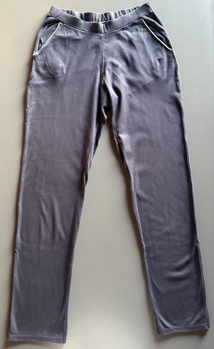 Pantaloni: Jogginghose in Dunkelblau – Usato da Güttingen venduto da norwis3